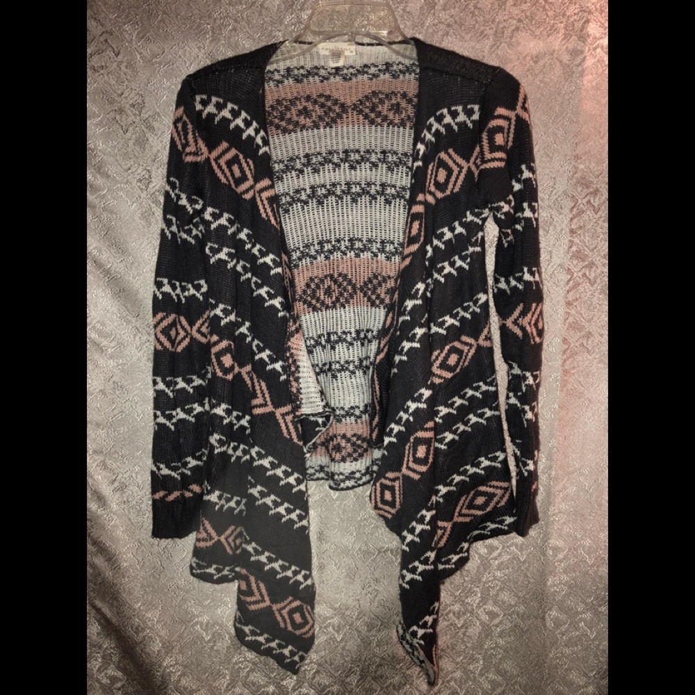 Tilly’s Patterned Cardigan